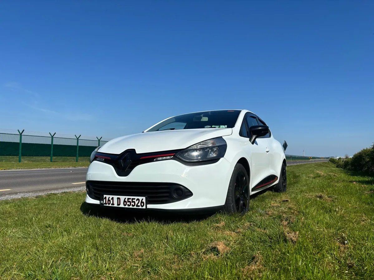 2016 Renault Clio media nav - Image 2