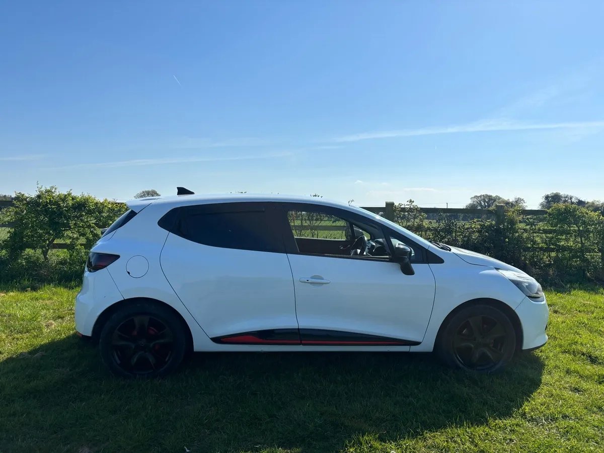 2016 Renault Clio media nav - Image 3