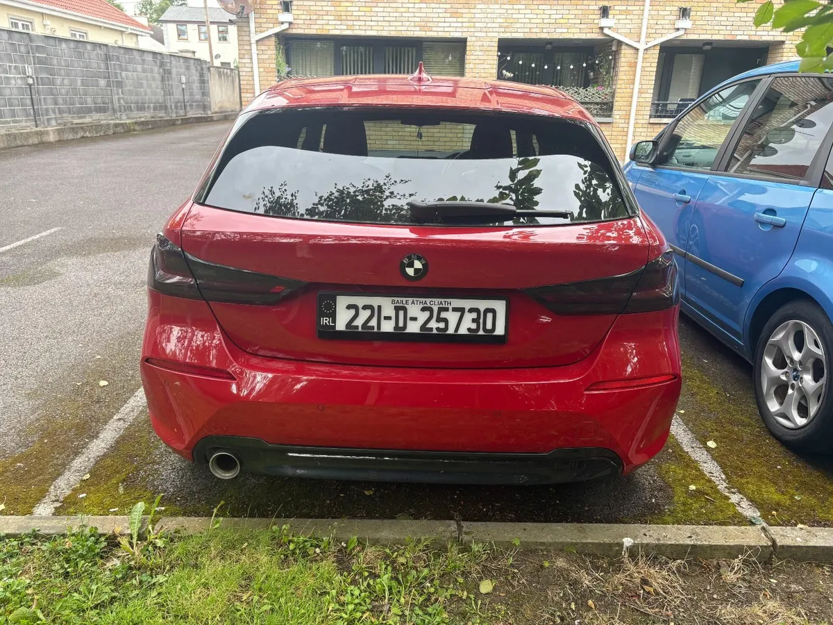 BMW 1-Series 118i 2022 - Image 2