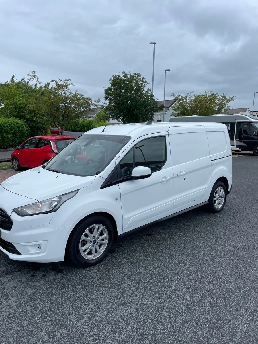 2021 Ford Transit connect L2 limited - Image 2