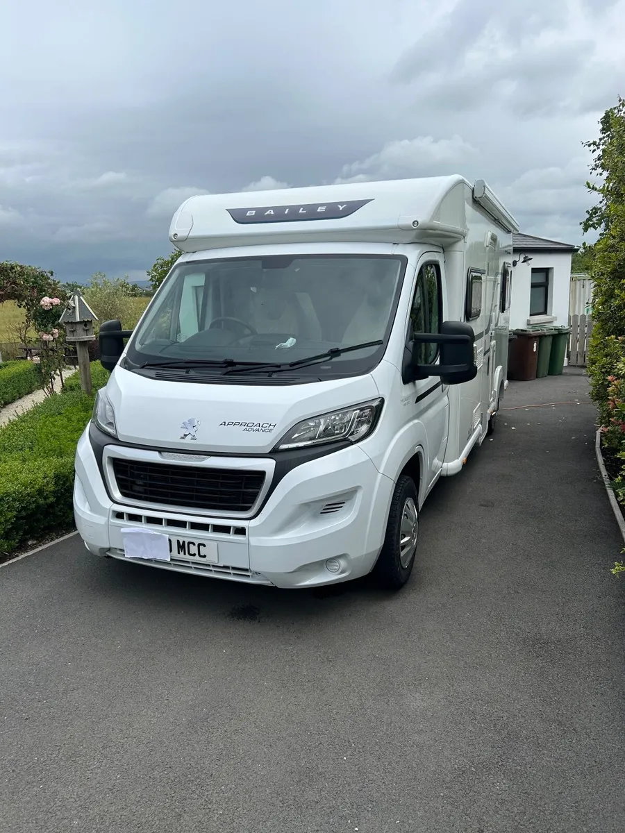 Motorhome - Image 1