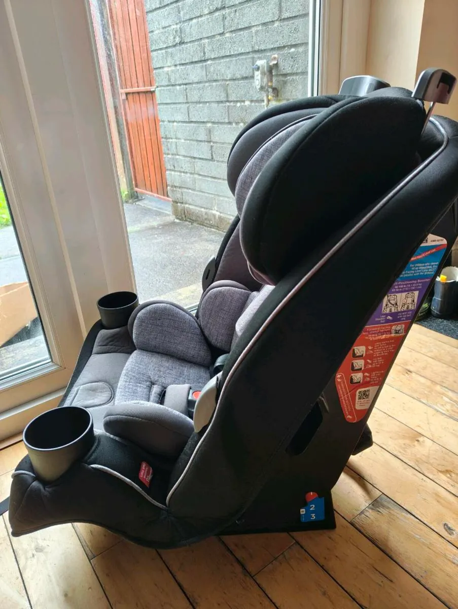 Safety 1st Grow and Go All-in-One Convertible Car - Image 3