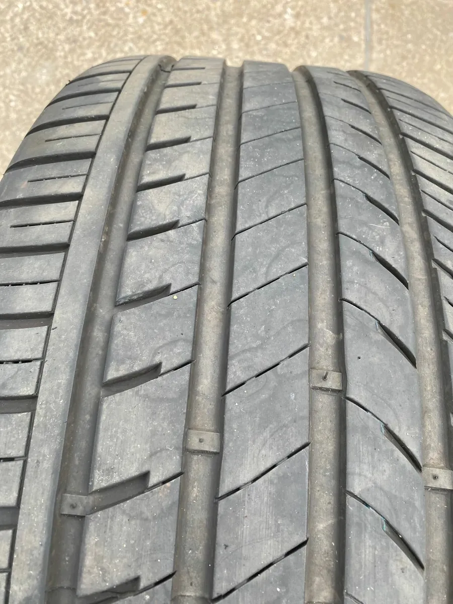 alloy wheels and tyres - Image 2