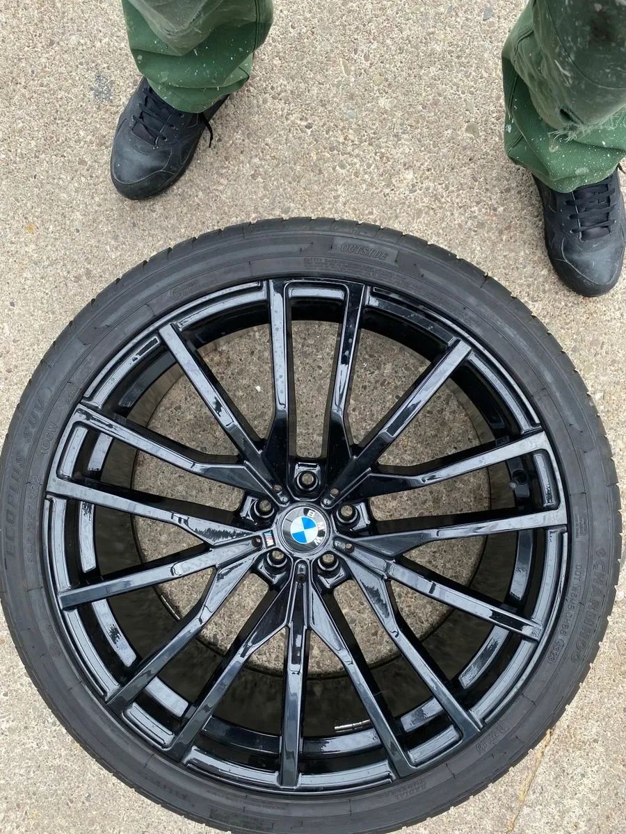 alloy wheels and tyres - Image 4