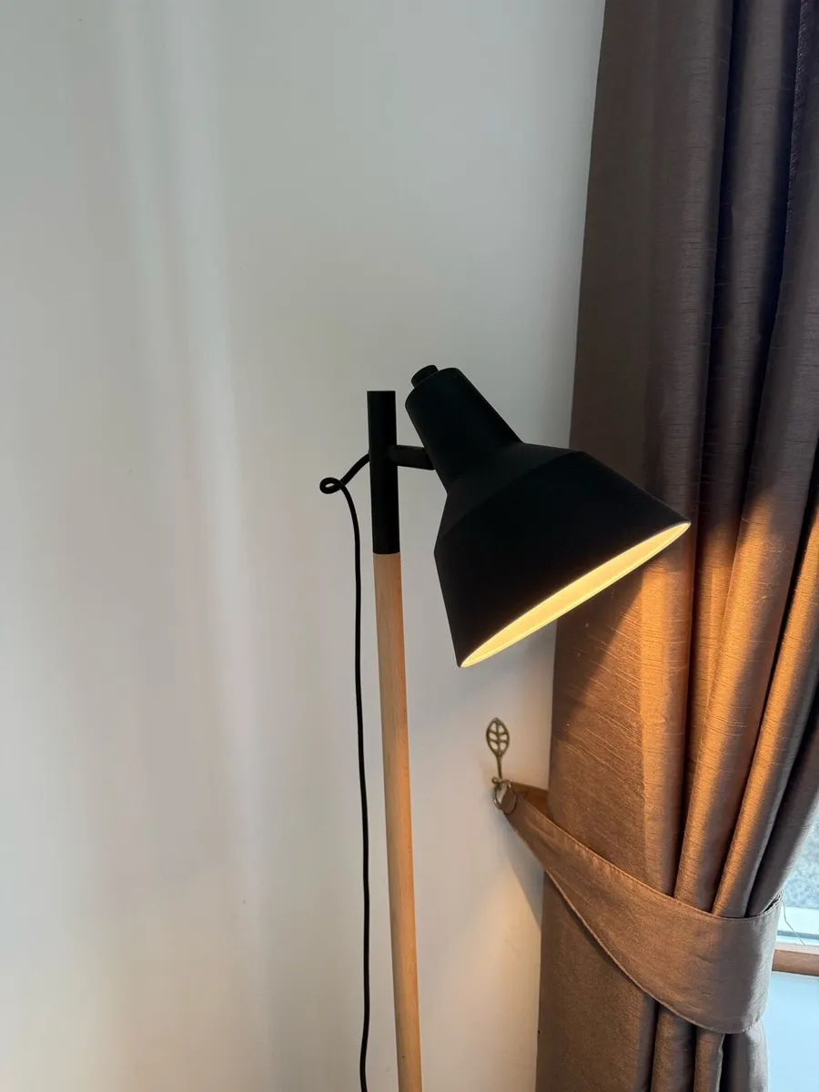 Desk lamp and floor lamp - Image 3