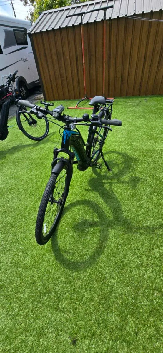 Giant Explorer ladies E bike - Image 2