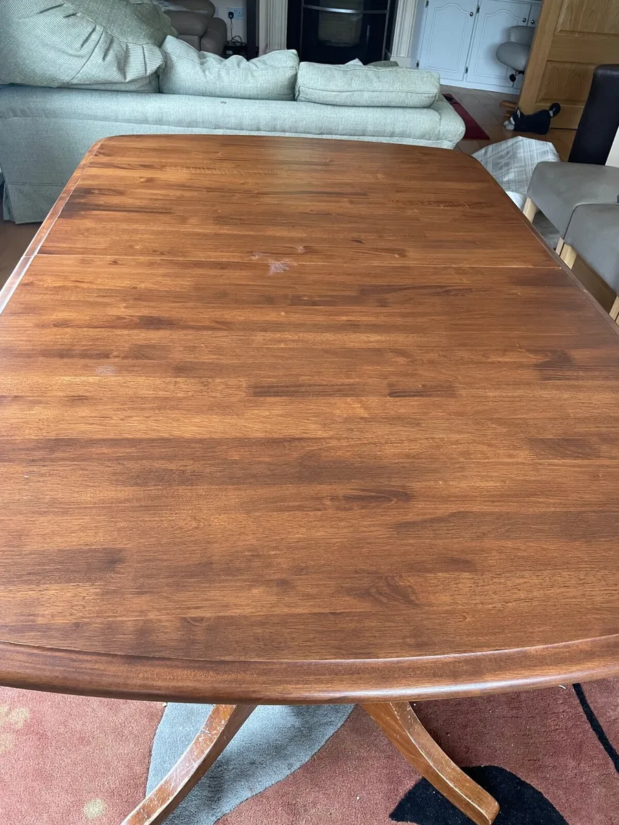 Kitchen/dining room table - Image 4