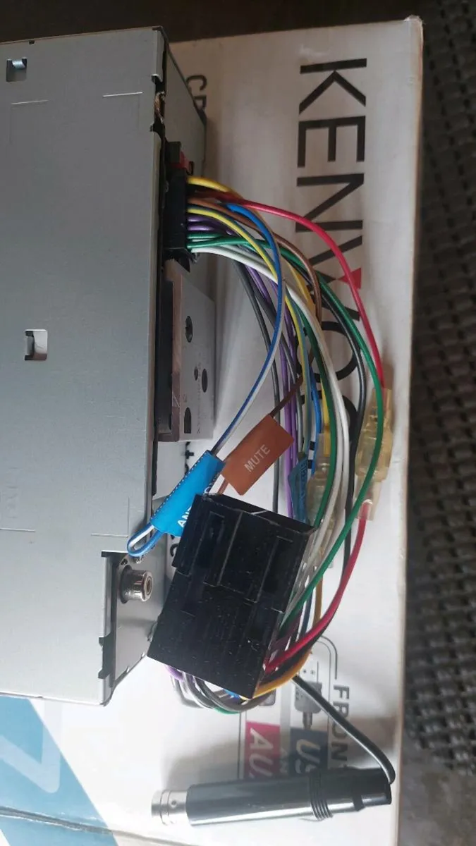 Autoradio with CD - Image 3