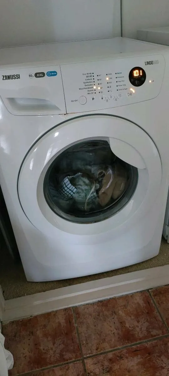washing machine Zanussi 10kg washing machine - Image 1