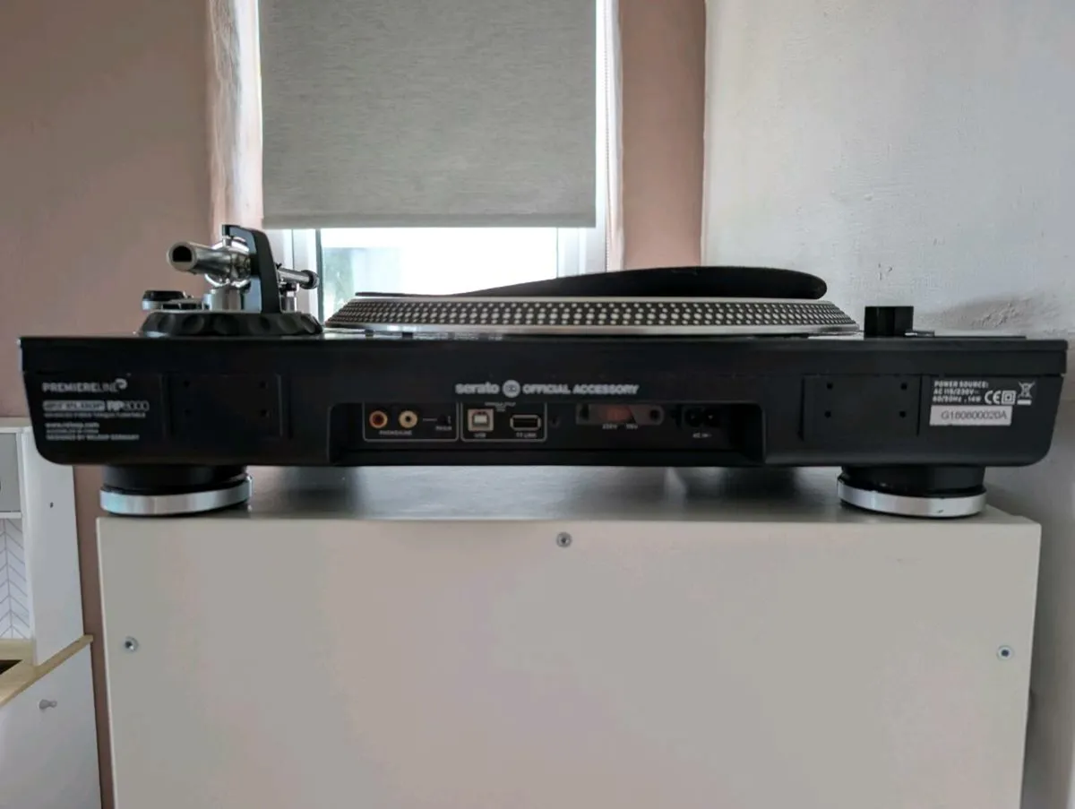 Reloop RP8000s Turntable - Image 2