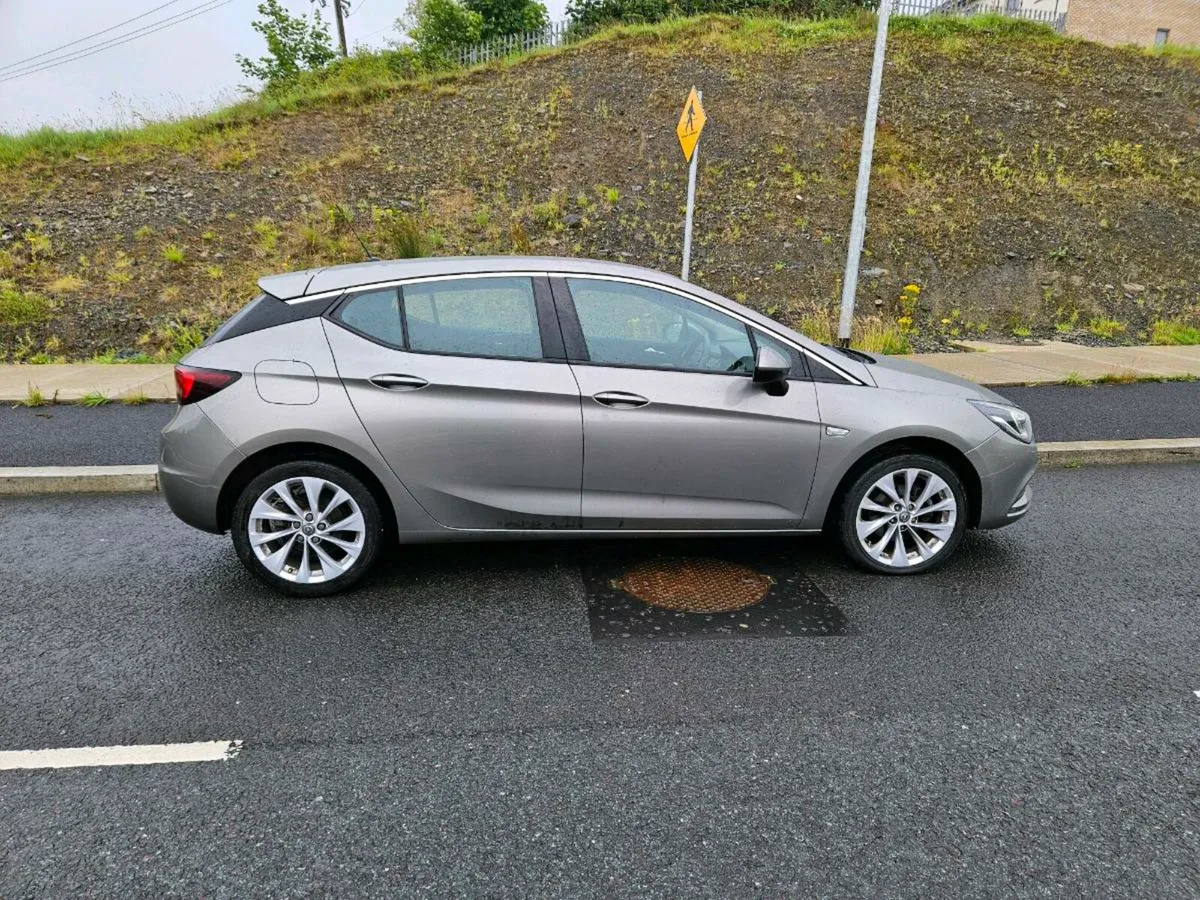 Opel astra 1.4 petrol  nct 08/2026 tax 10/2025 - Image 3