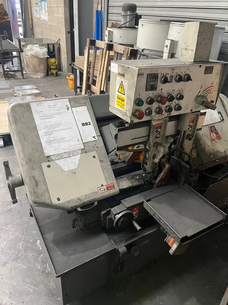 Engineering bandsaw - Image 1