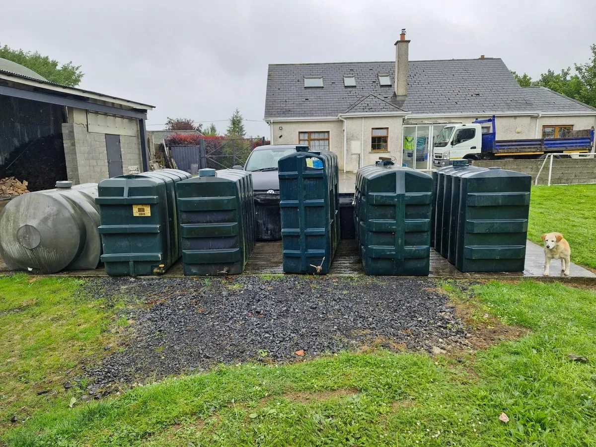 Oil tank. - Image 1