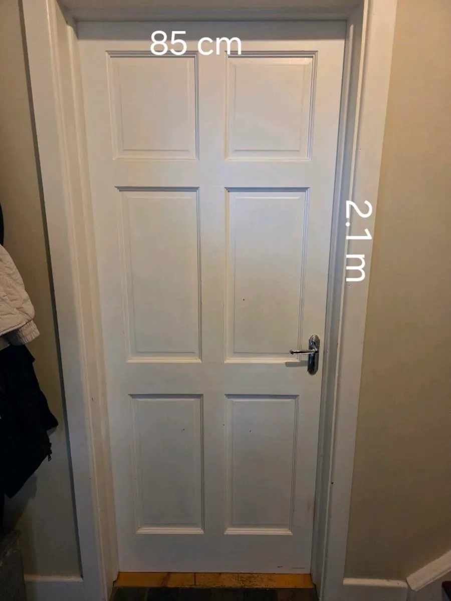 House contents for sale - Image 4
