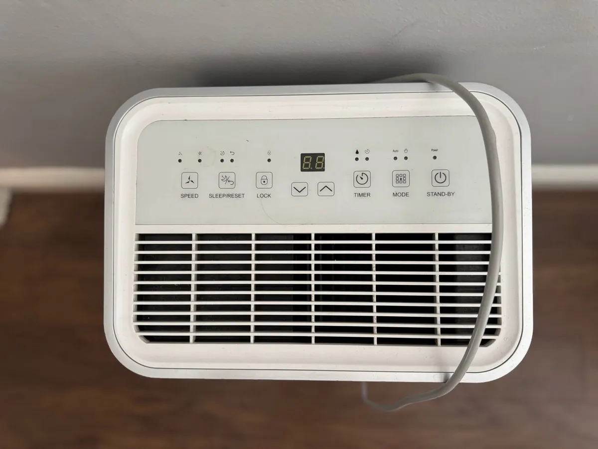 Digital Dehumidifier - Image 2