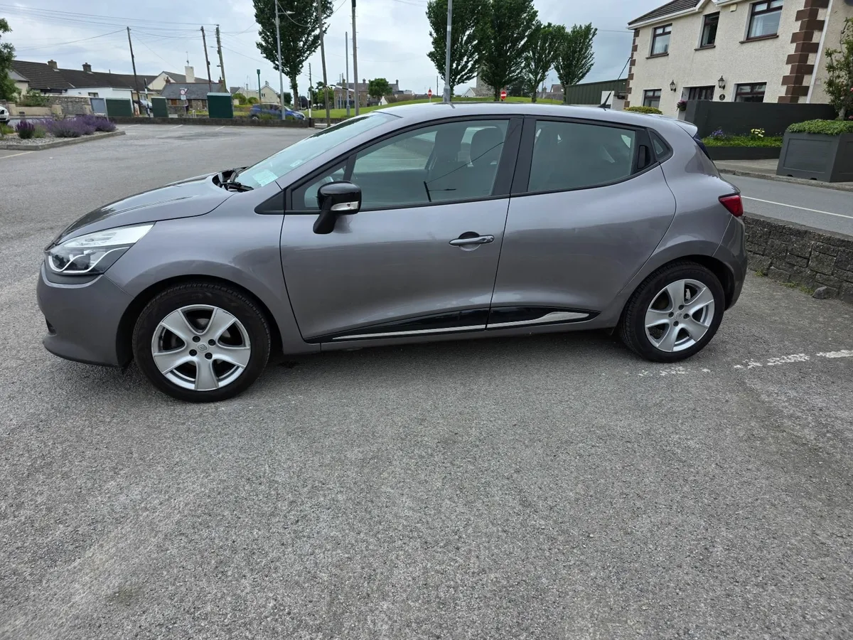 Renault Clio 2017 Dynamic Nav NCT Jan 2027 - Image 2
