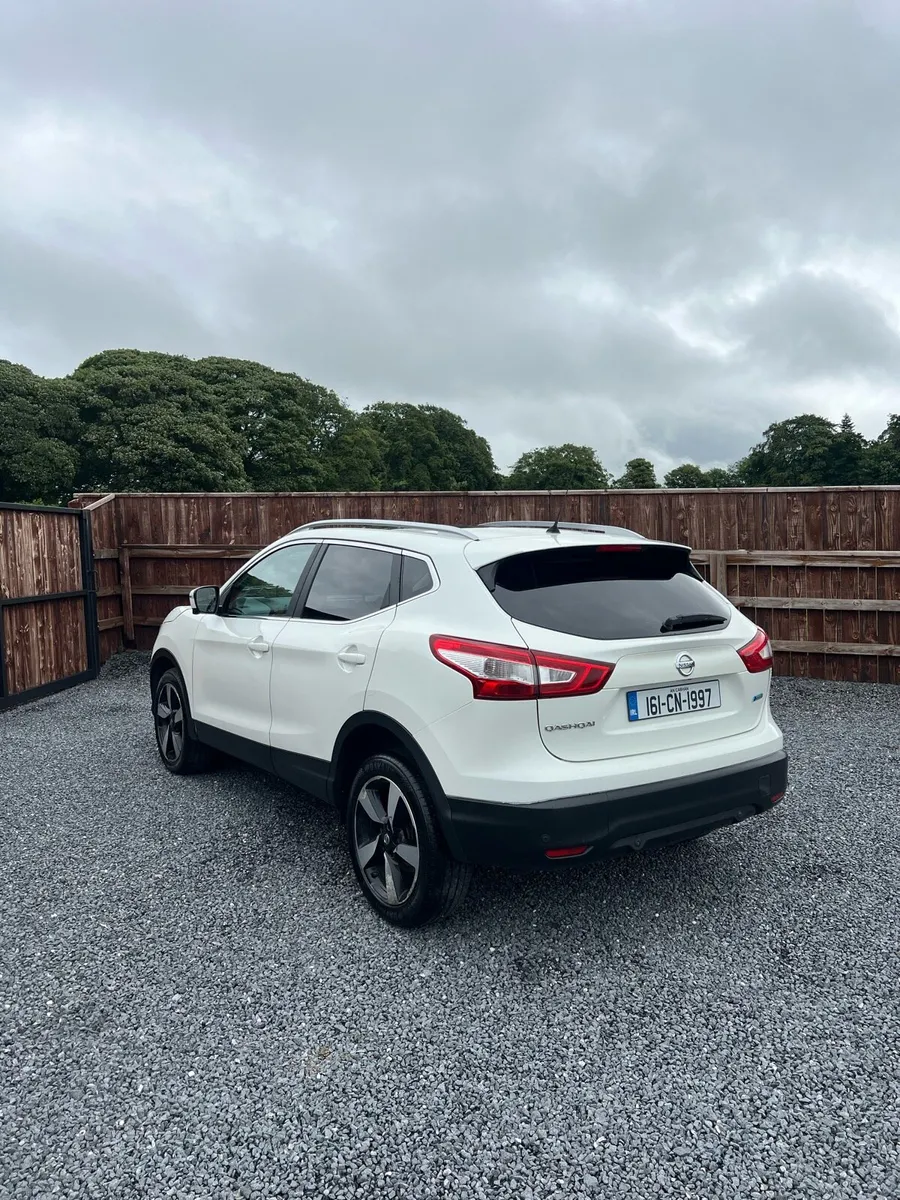 2016 Nissan Qashqai N Tec+ 1.5tdi High spec - Image 4