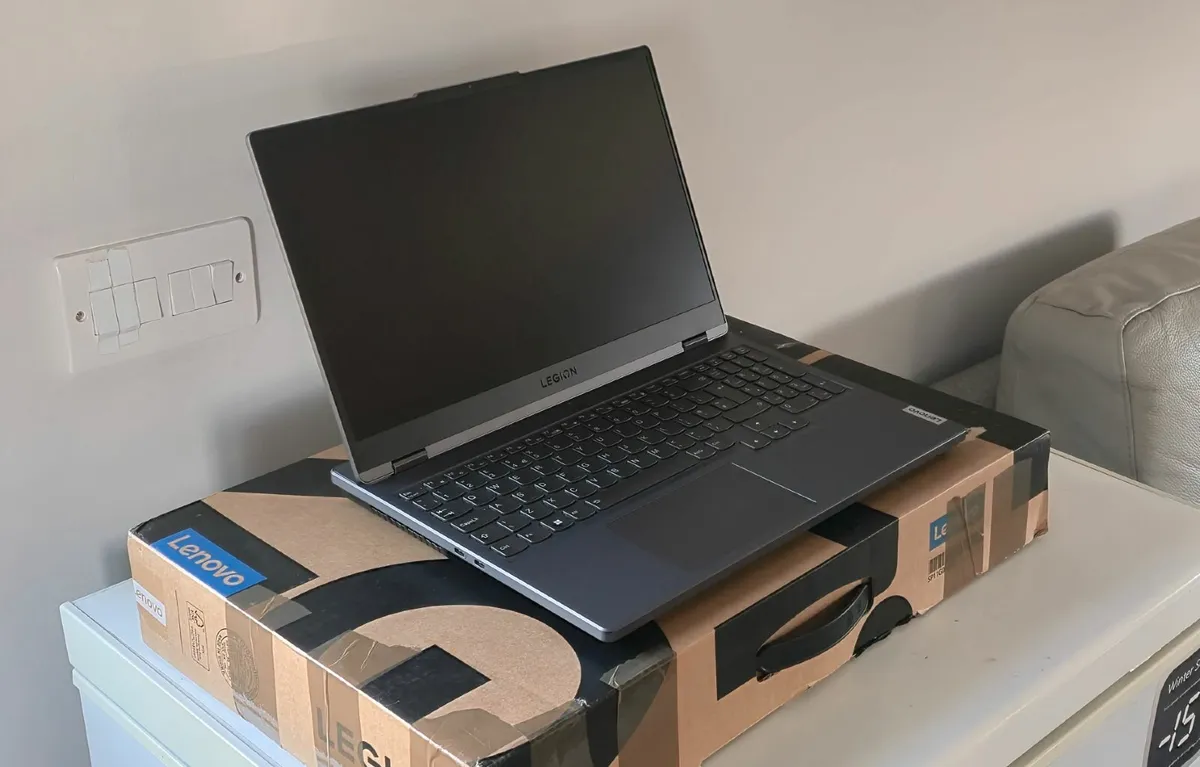 Lenovo Legion 5i Gen 7 ( 15.6" Intel ) - Image 2