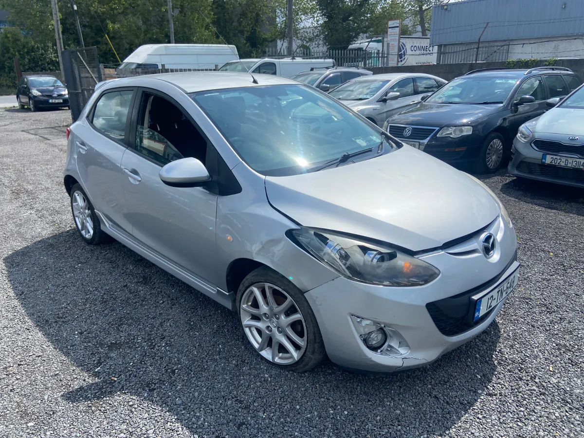 2012 Mazda 2 slight damage - Image 3