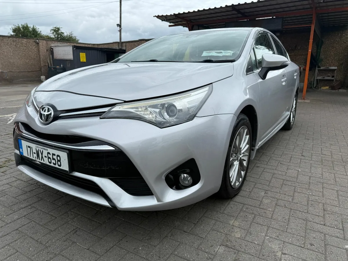 Toyota Avensis 2017 1.6D - Image 1