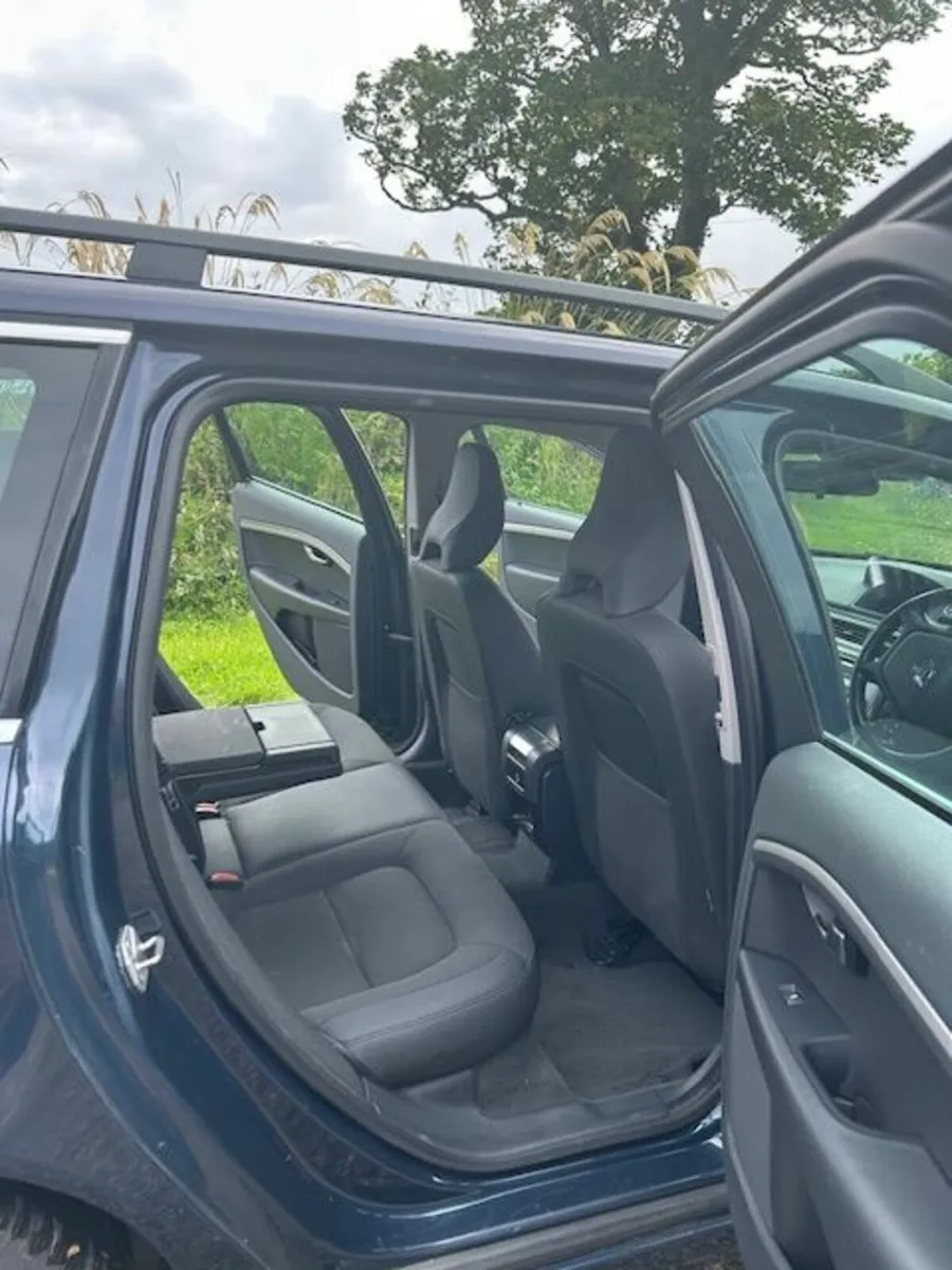 Volvo V70 2014 - Image 3