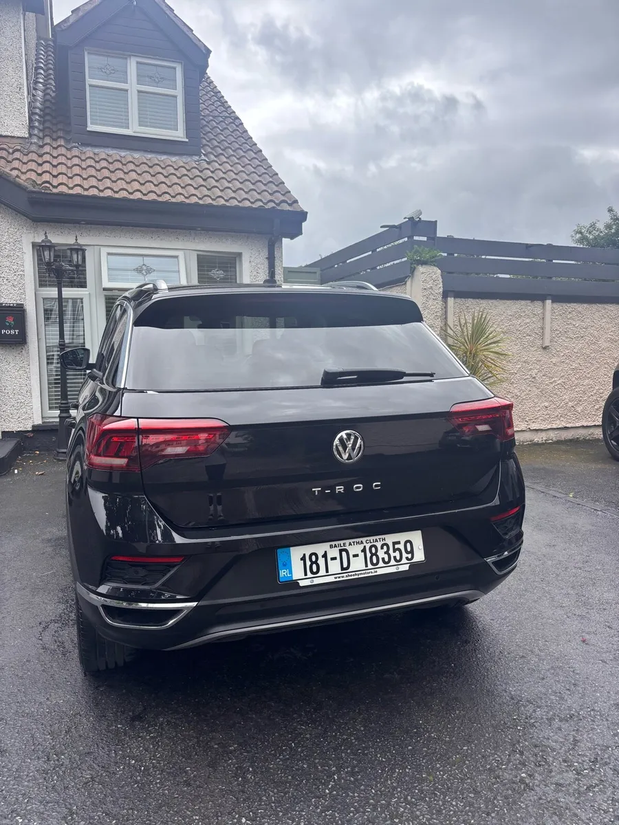 Volkswagen T-Roc - Image 4
