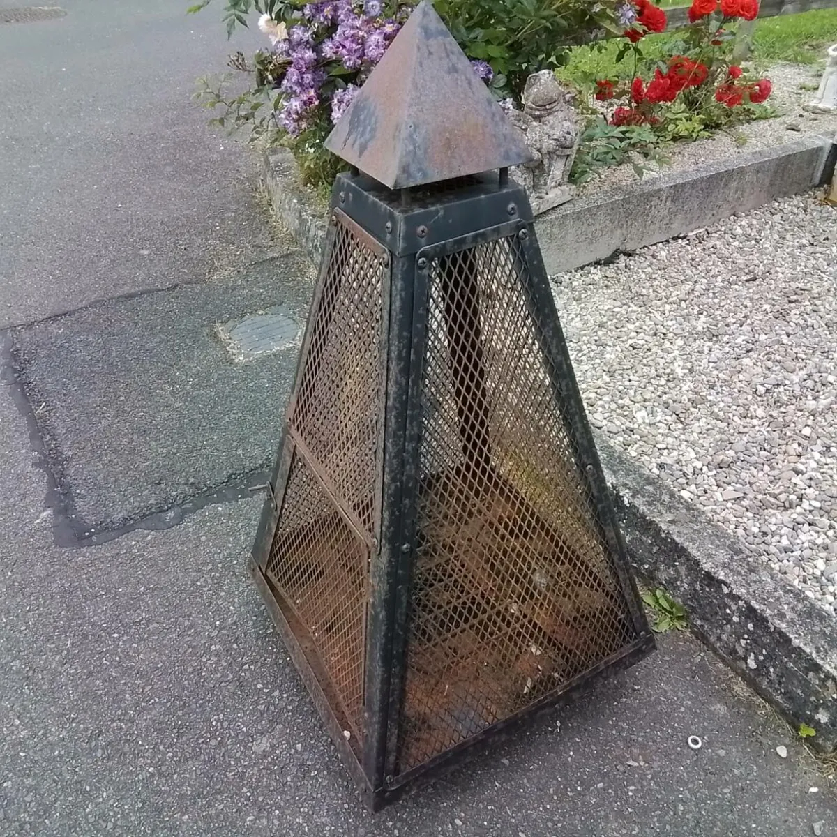 FIRE PIT - Image 1