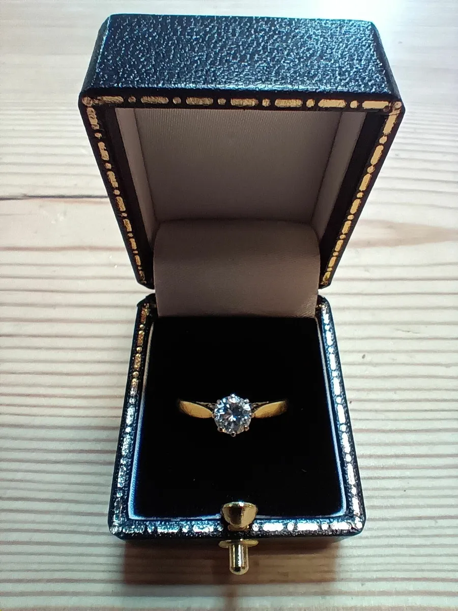 Solitaire 0.50ct Diamond Engagement Ring - Image 1