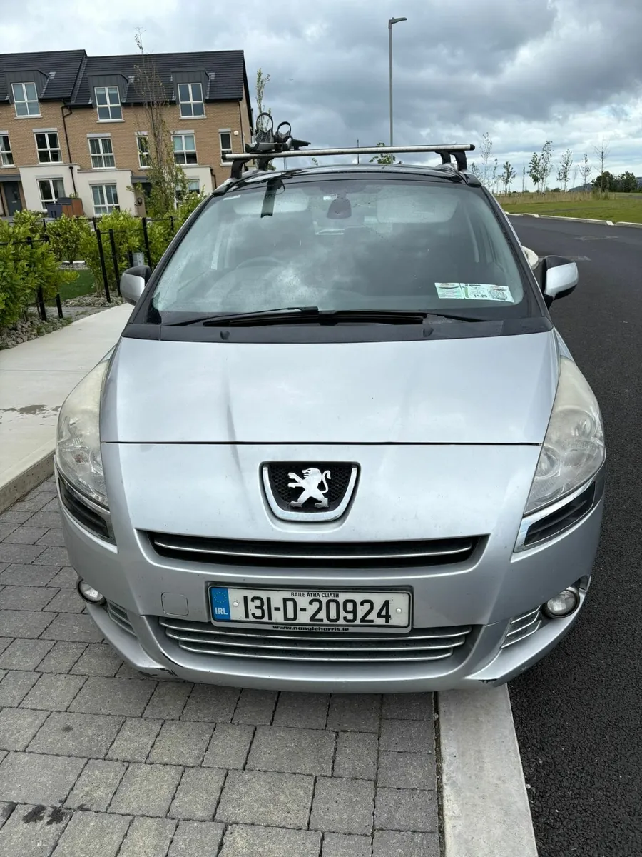 2013 Peugeot 5008 Family - Running - Image 3