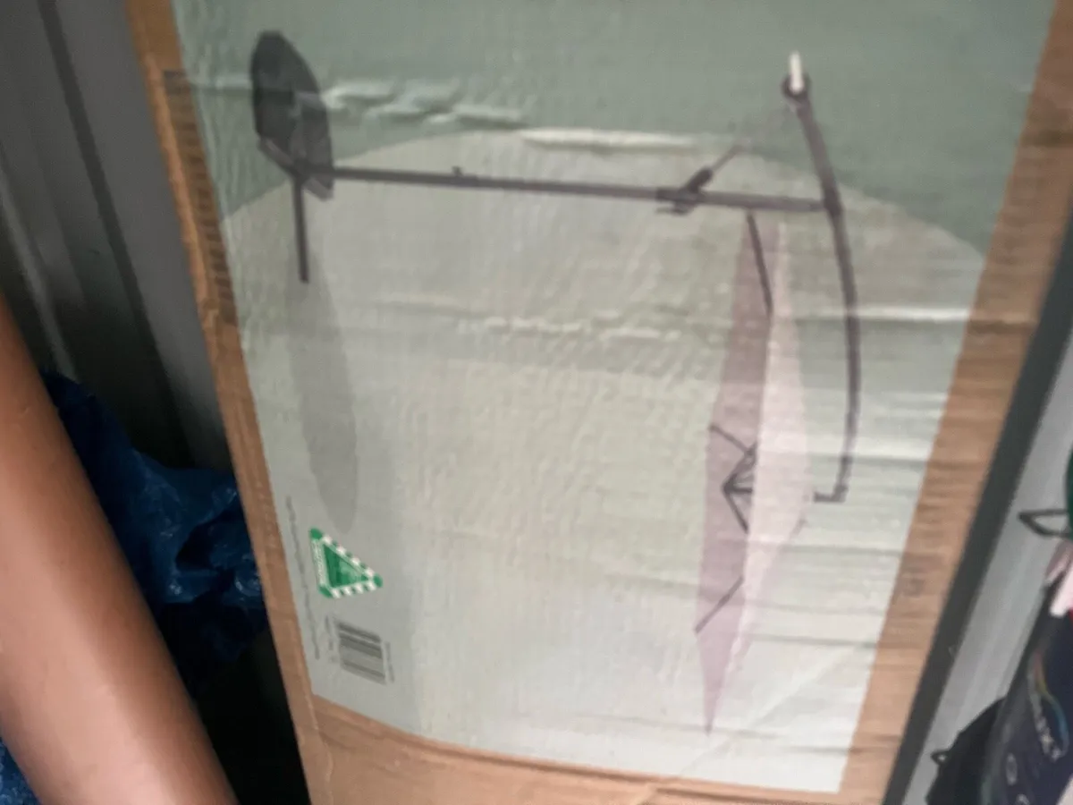 Parasol - 3M overhang - Image 1