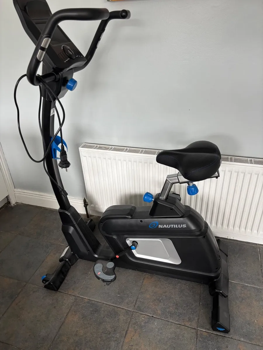 Exercise bike - Image 1