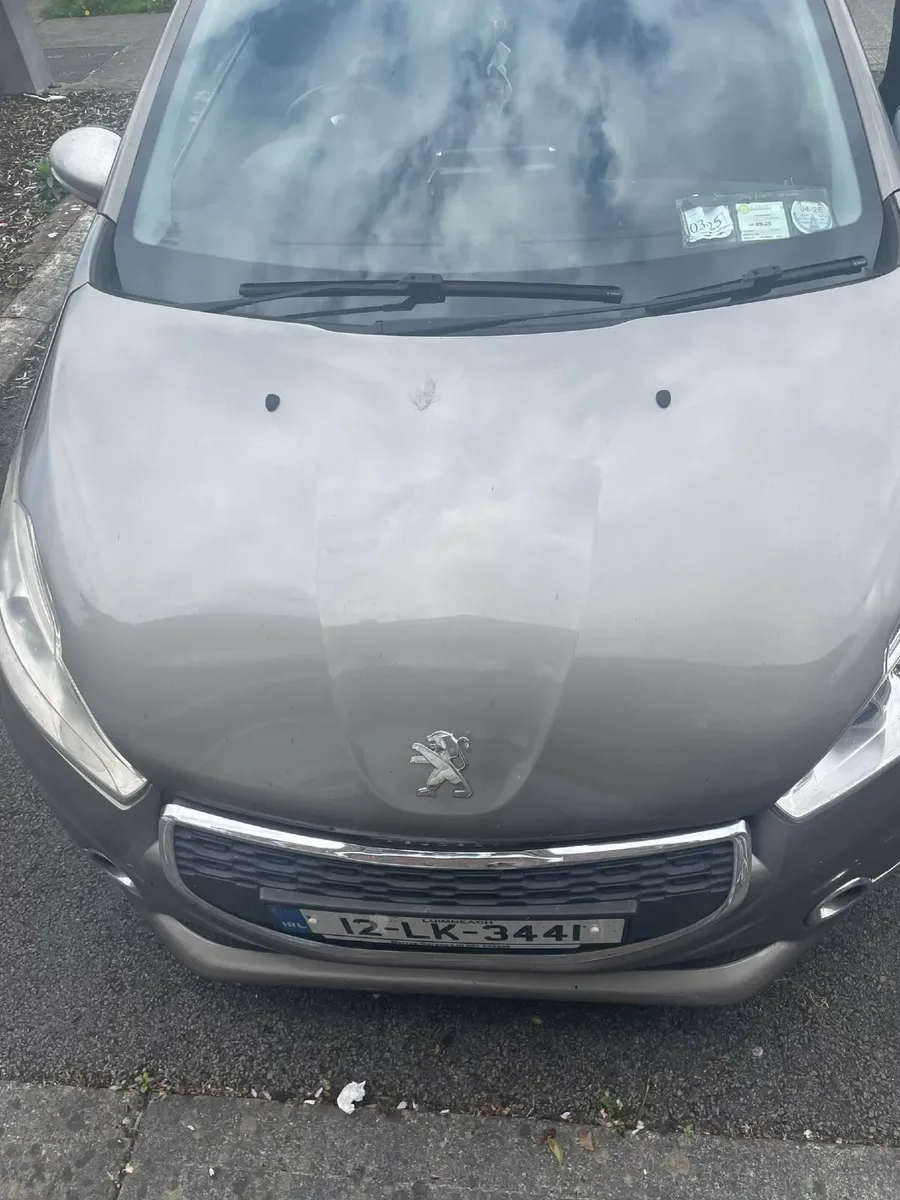 Peugeot 208 2012 - Image 2