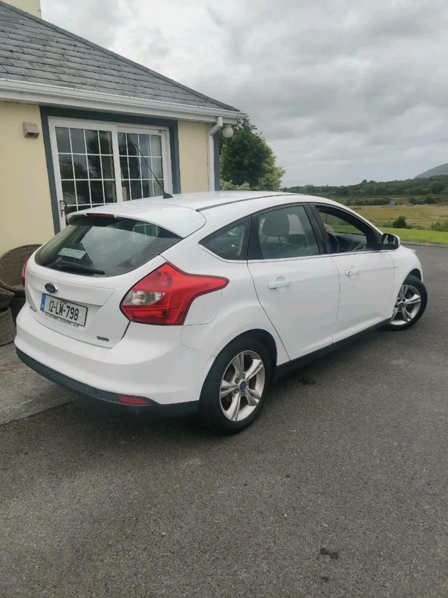 Ford Focus 1.6 diesel €3850 - Image 2