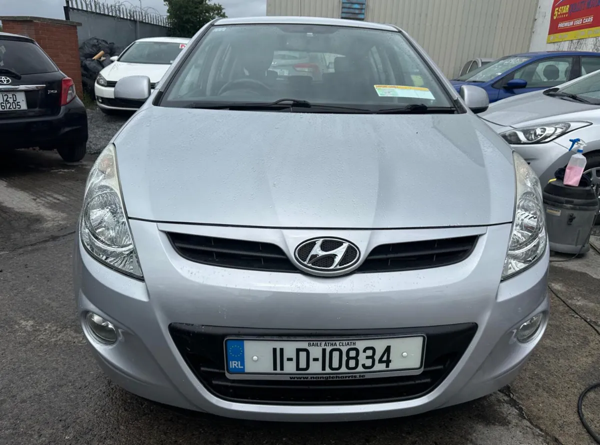 Hyundai i20 2011/ New Nct/ Warranty. - Image 3