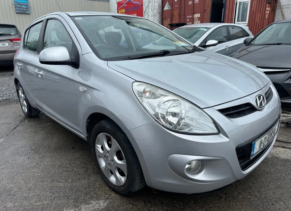 Hyundai i20 2011/ New Nct/ Warranty. - Image 1