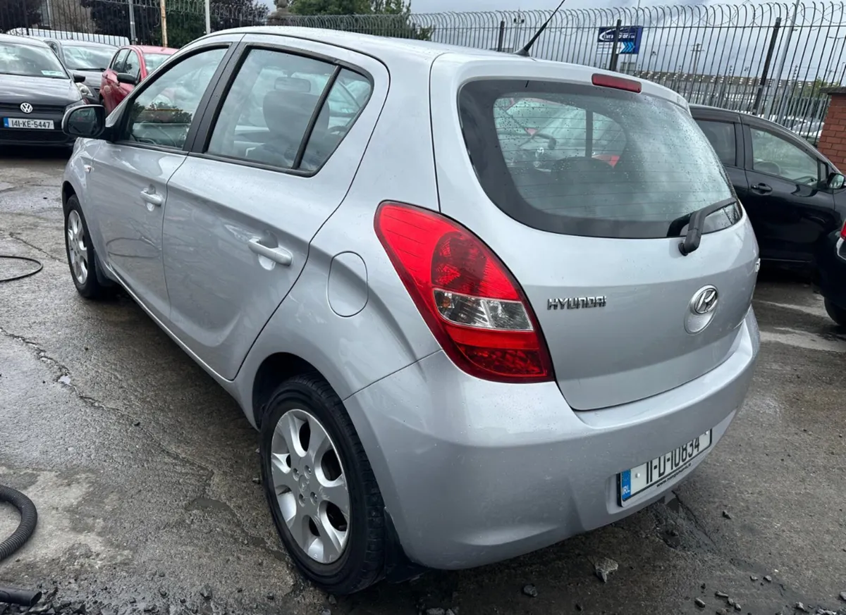 Hyundai i20 2011/ New Nct/ Warranty. - Image 4