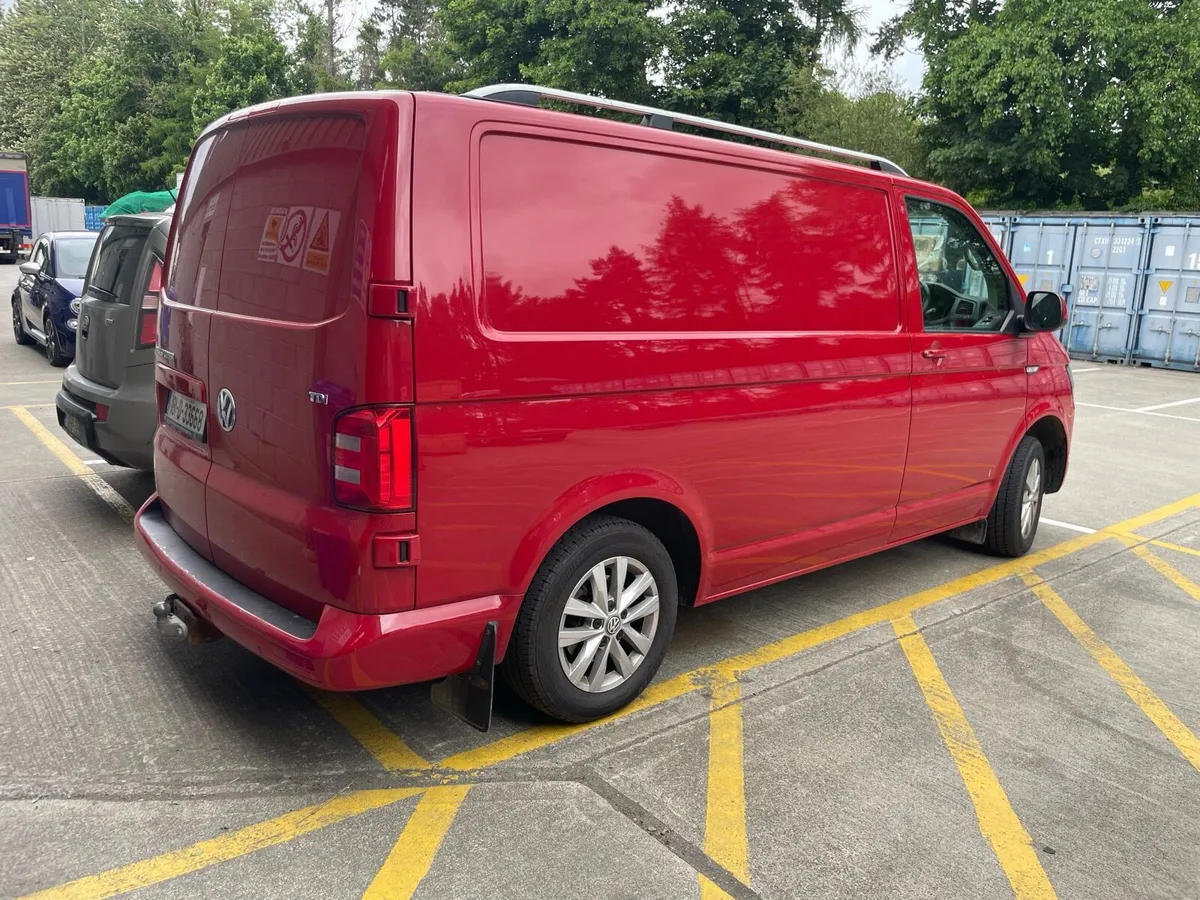 Volkswagen transporter T6 - Image 4