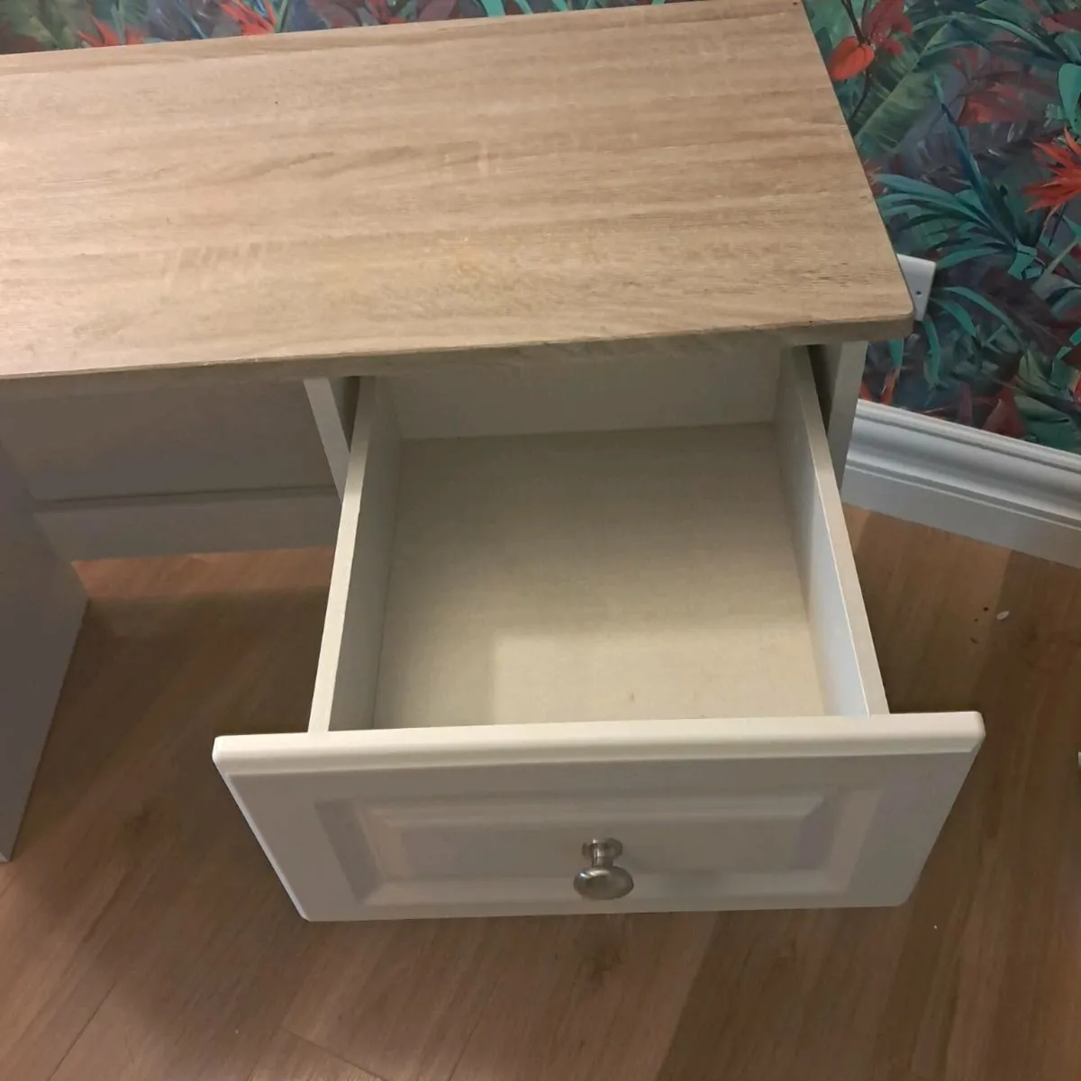 Bedroom  table - Image 4