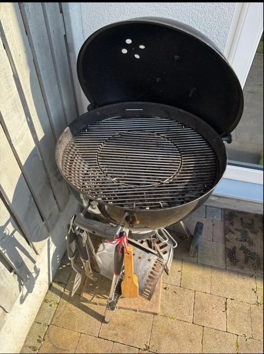 Weber Master Touch BBQ 5750 - Image 2