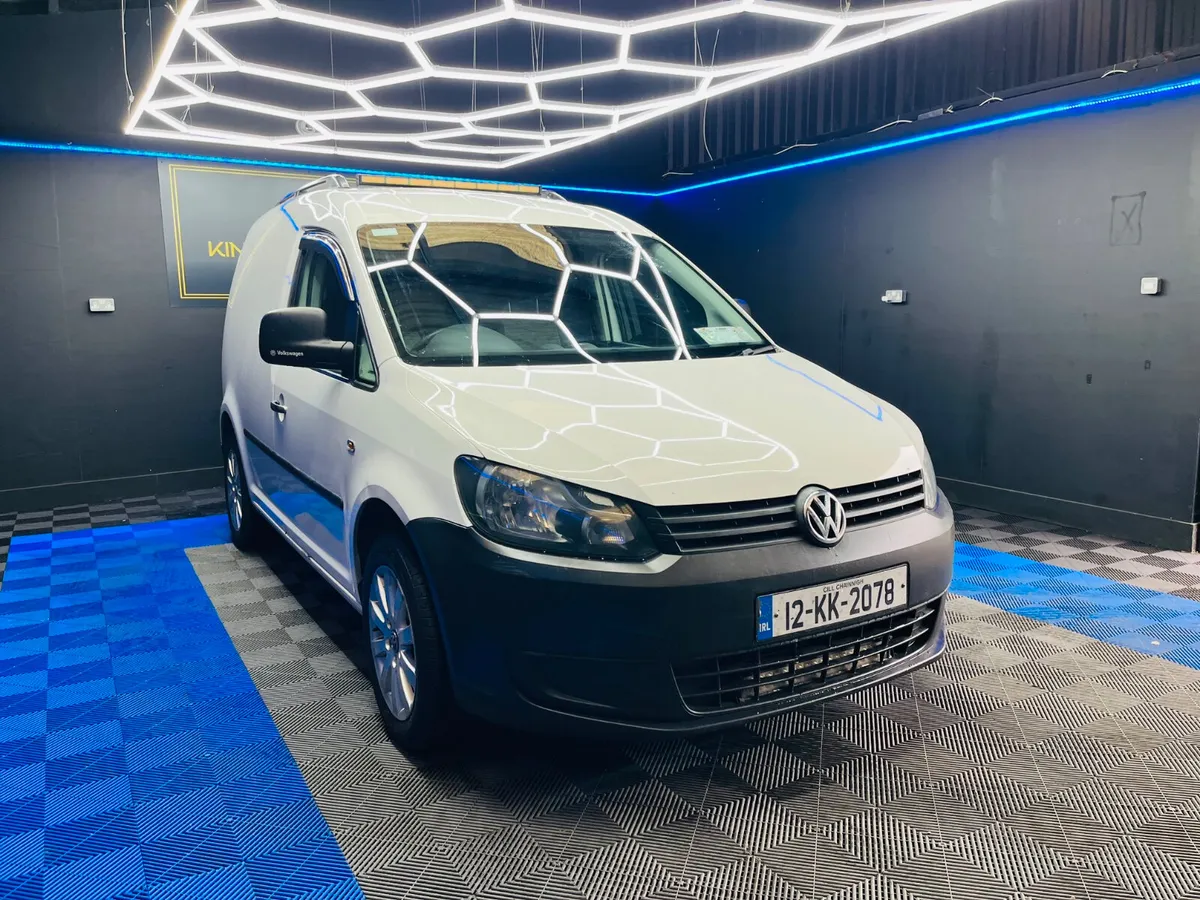 Volkswagen Caddy,DOE 03/26,Tax 10/25 - Image 3