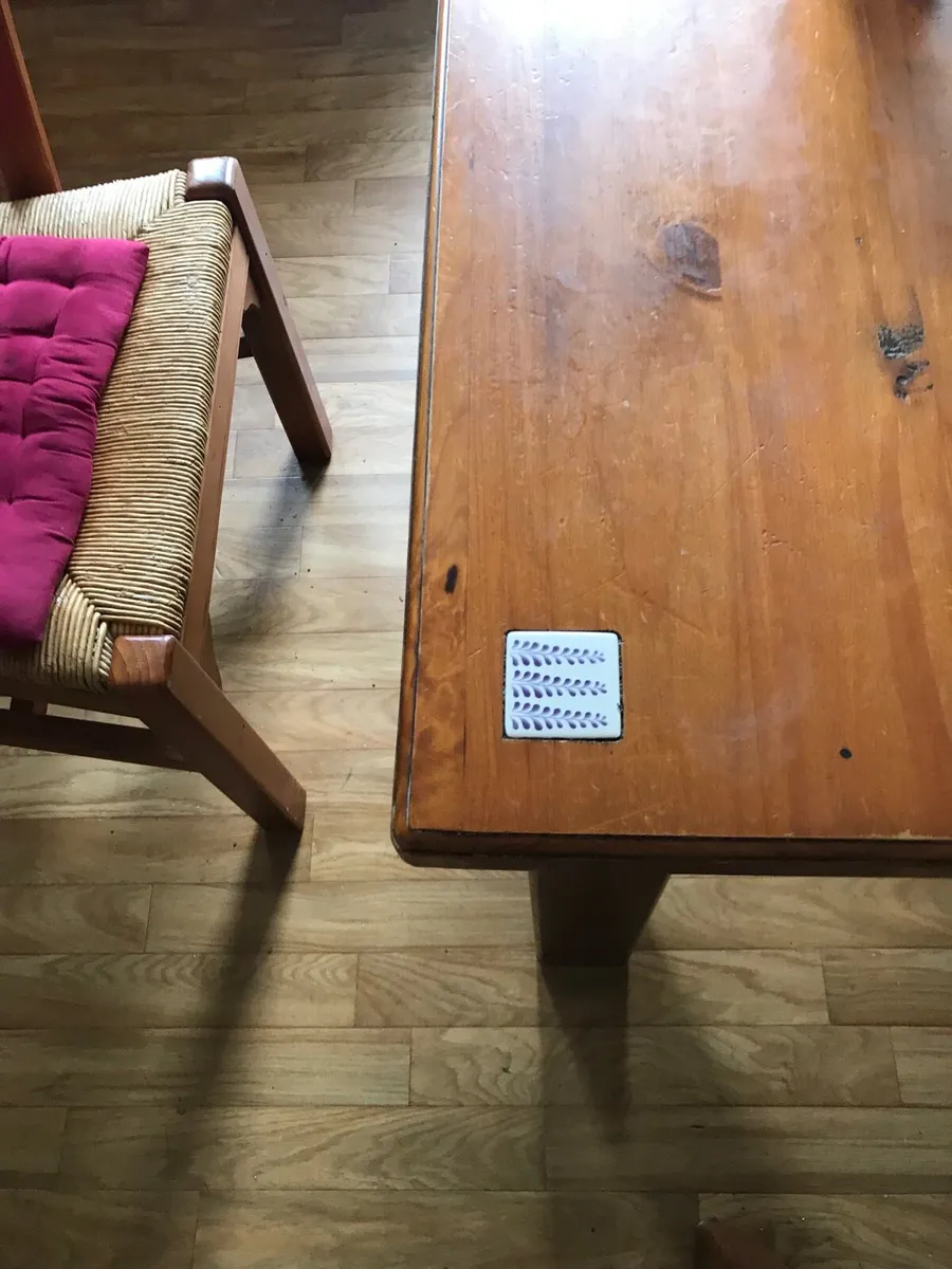 Household furniture - Image 1