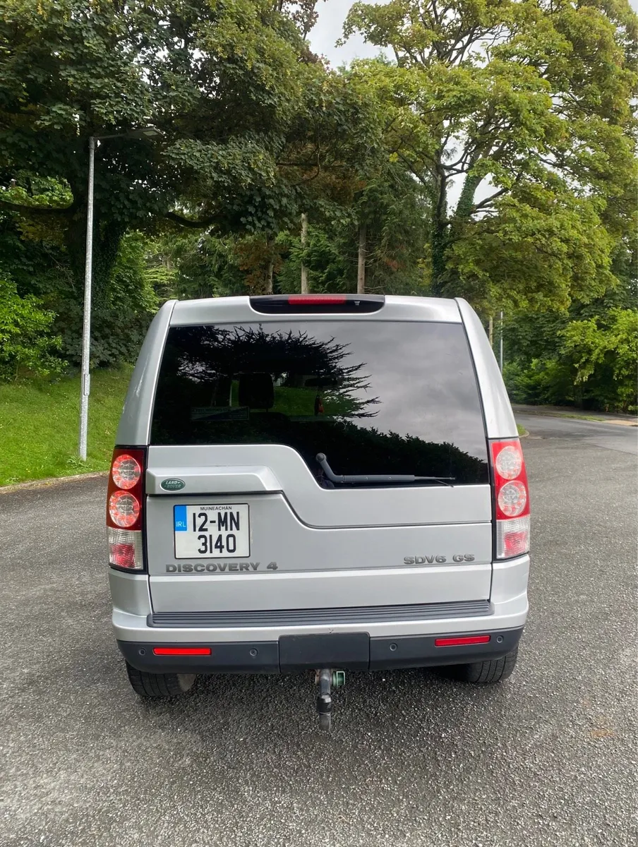 Land Rover Discovery 4 - Image 4