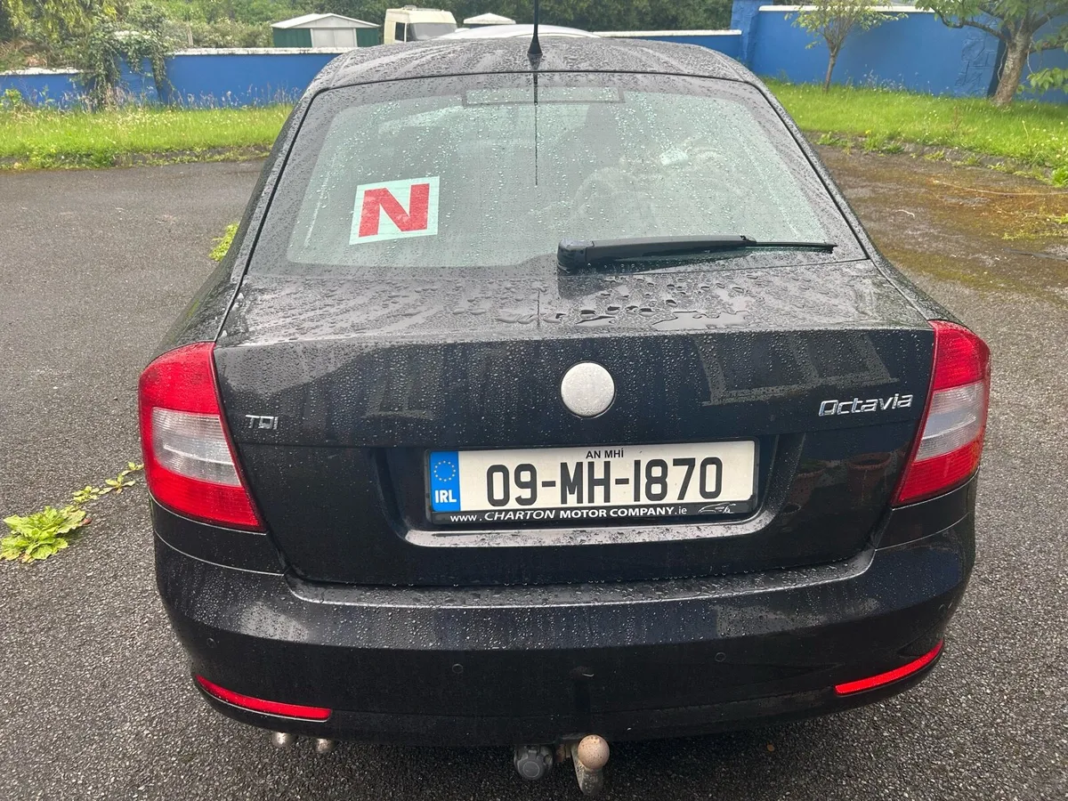 2009 Skoda Octavia automatic - Image 4