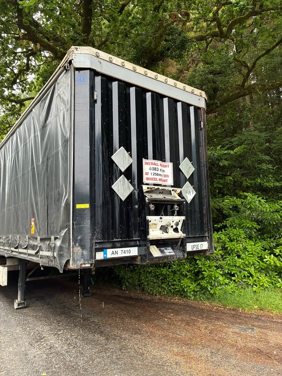 Truck - Image 2