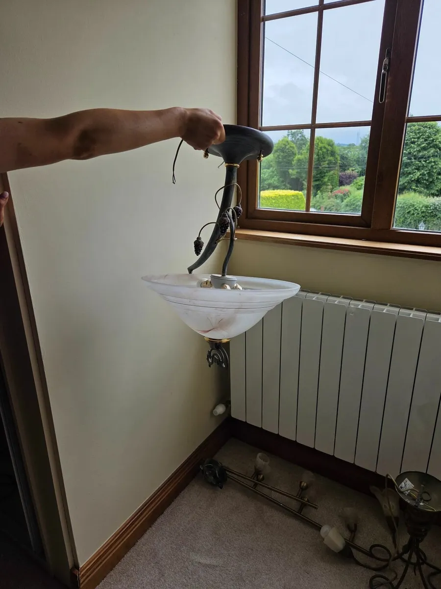 light fitting