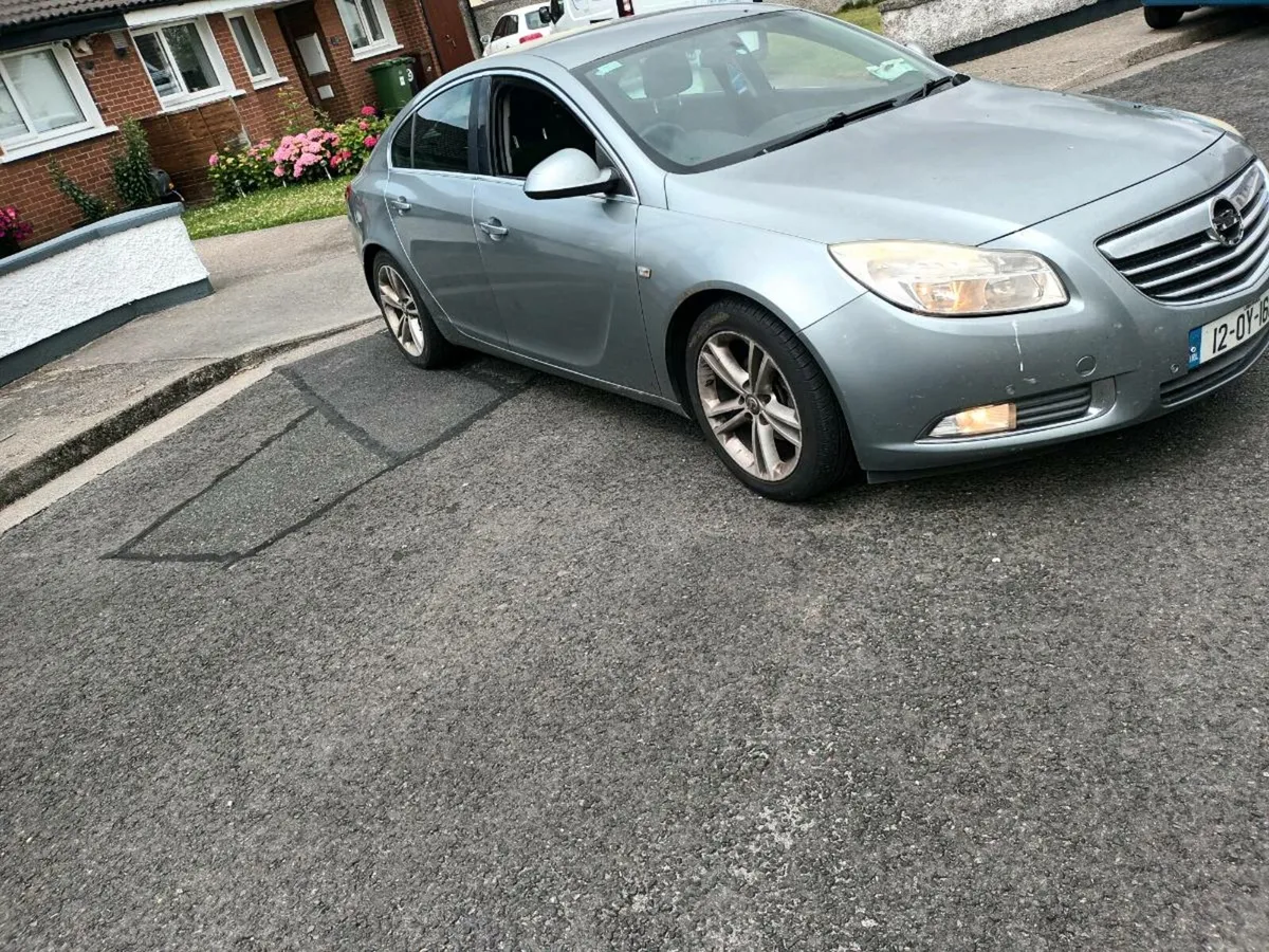 2012 vauxhall insignia 2,0 diesel nct11/25 Tax9/25 - Image 1