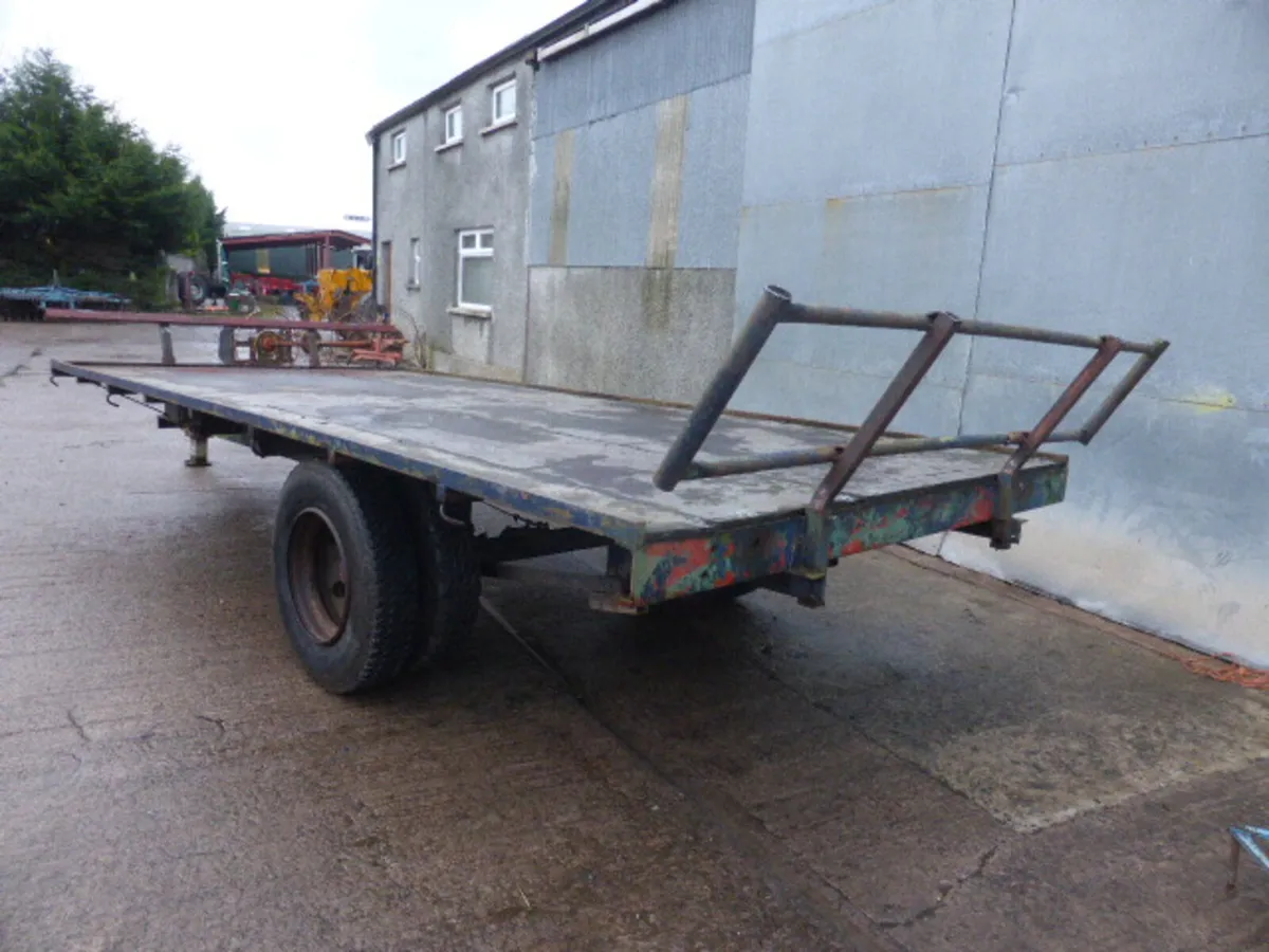 Flat Bale Trailer with Racks - Image 4