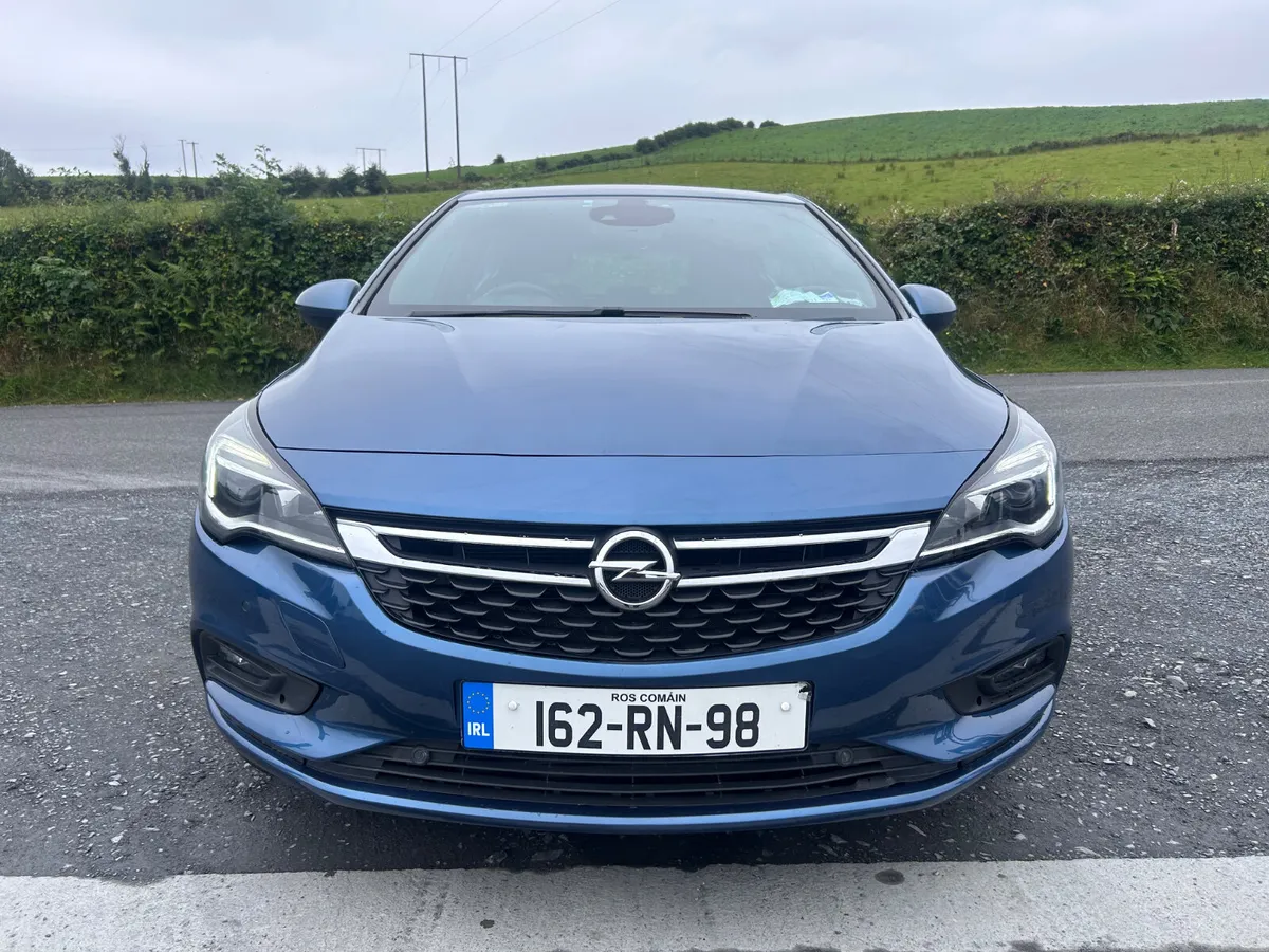Opel Astra 2016 1.6 diesel automatic - Image 2