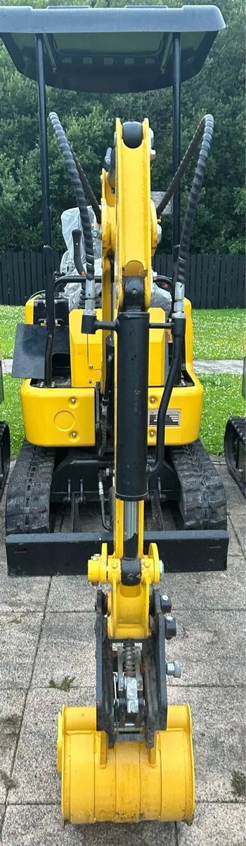 New 2025 Machpro 1.2 Mini Digger - Image 1
