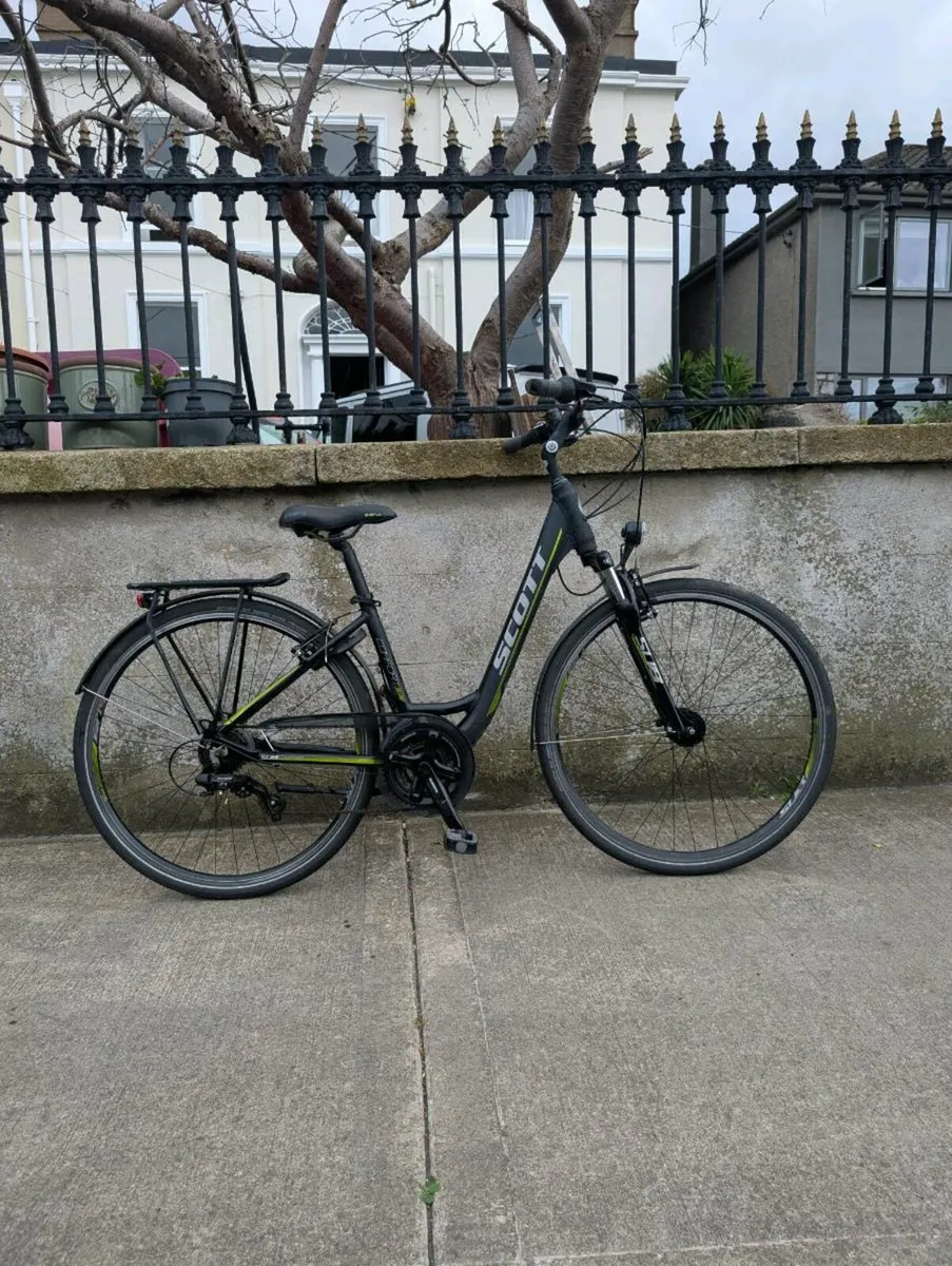 Scott Comfort 30 bike / bicycle - Image 1